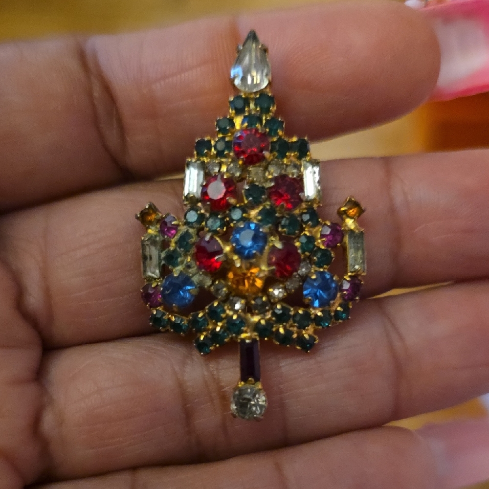 Warner's Colorful Gemstone Brooch